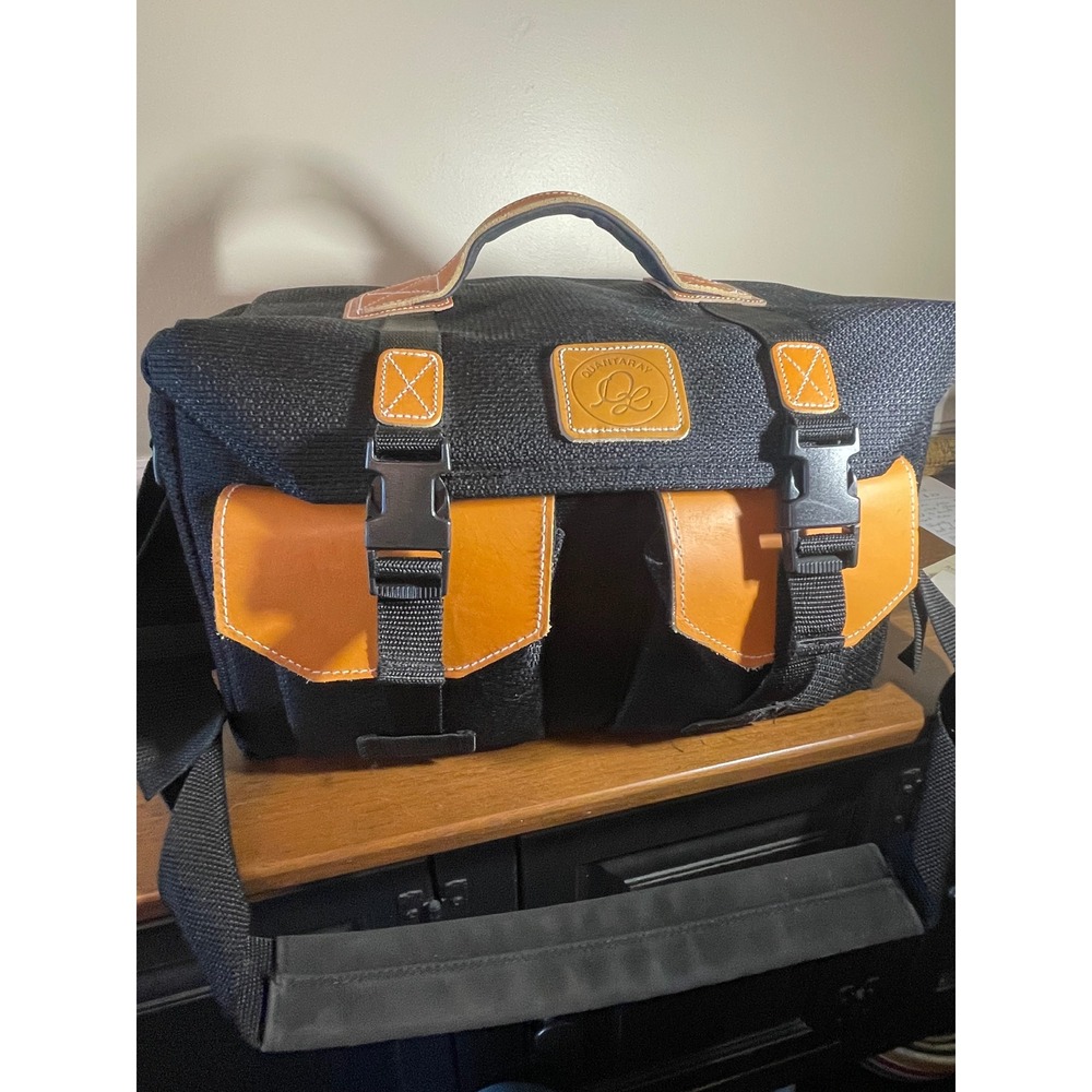 Quantaray Camera Bag Black Canvas Tan Trim Messenger Shoulder Case with Dividers